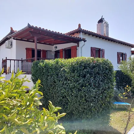 בית נופש Eione Op Het Eiland Paleo Trikeri