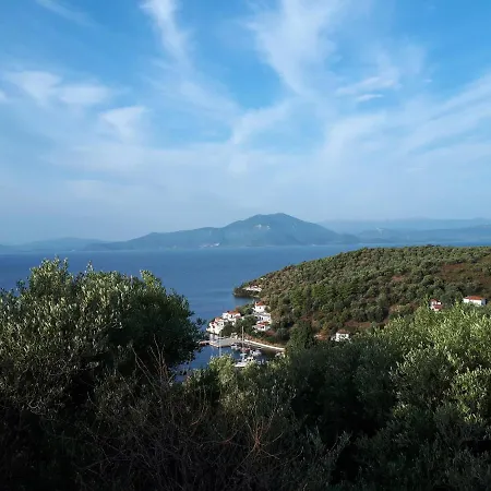 בית נופש Eione Op Het Eiland Paleo Trikeri